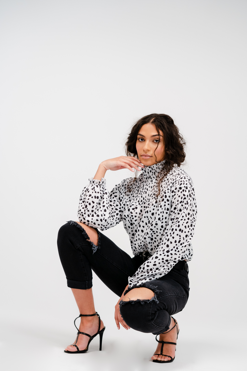 POLKA DOT PUFF SLEEVE